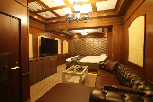 ホテル リトルチャペルクリスマス 福岡 福岡 空港エリア ラブホテル ラブホを検索するなら クラブチャペルホテルズ